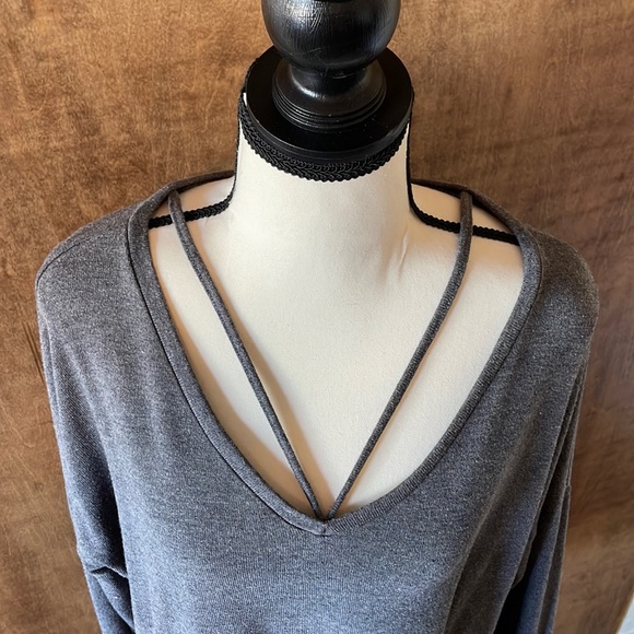 Loveriche Comfy Sweater - Picture 3 of 8